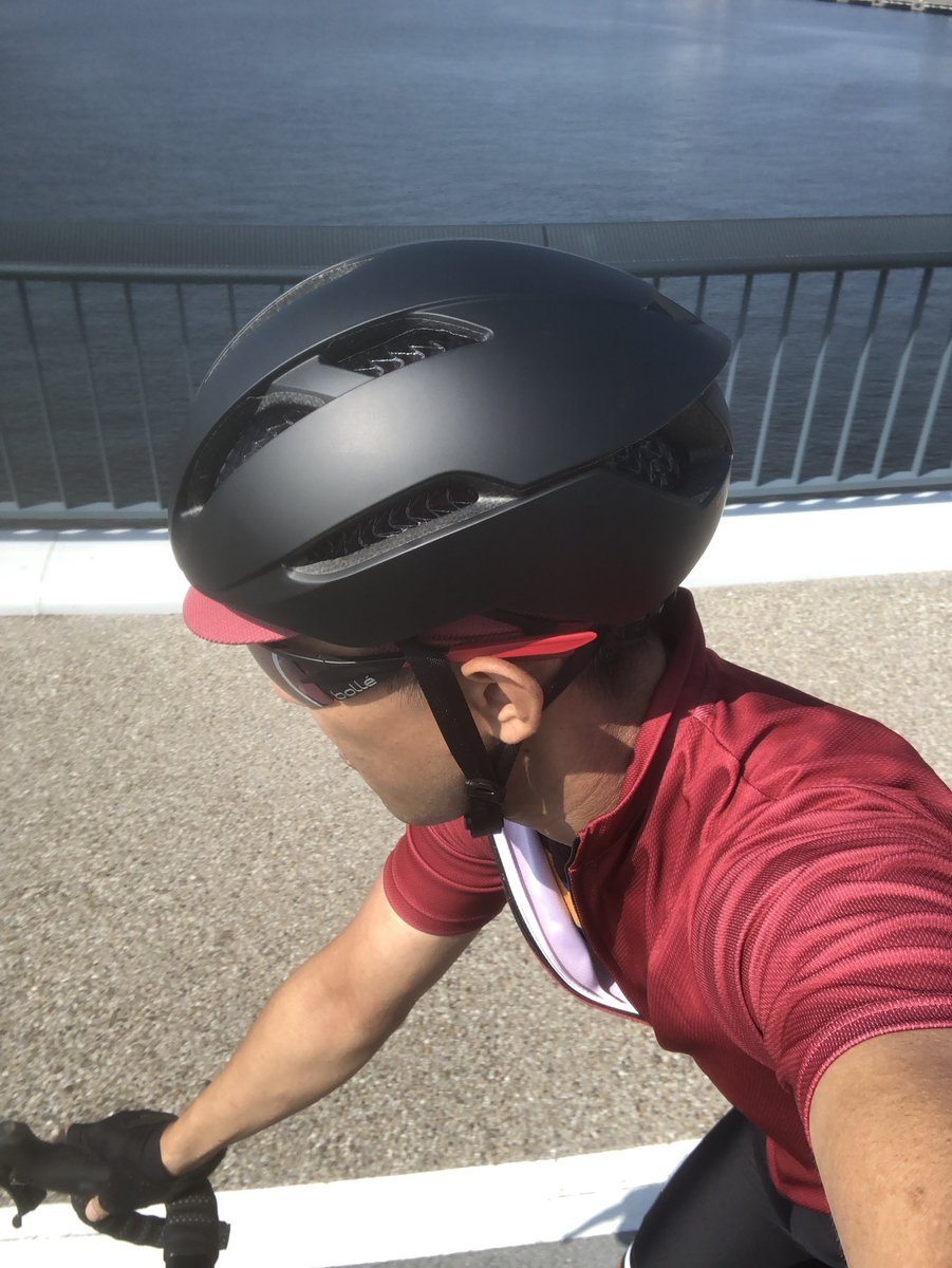 potapotaCY's tweet image. wavecellを買った！やはり前頭葉部分が熱いが、35度にはもうならないだろう事を考えるとなかなか良い買い物だった。
#wavecell #bontragor