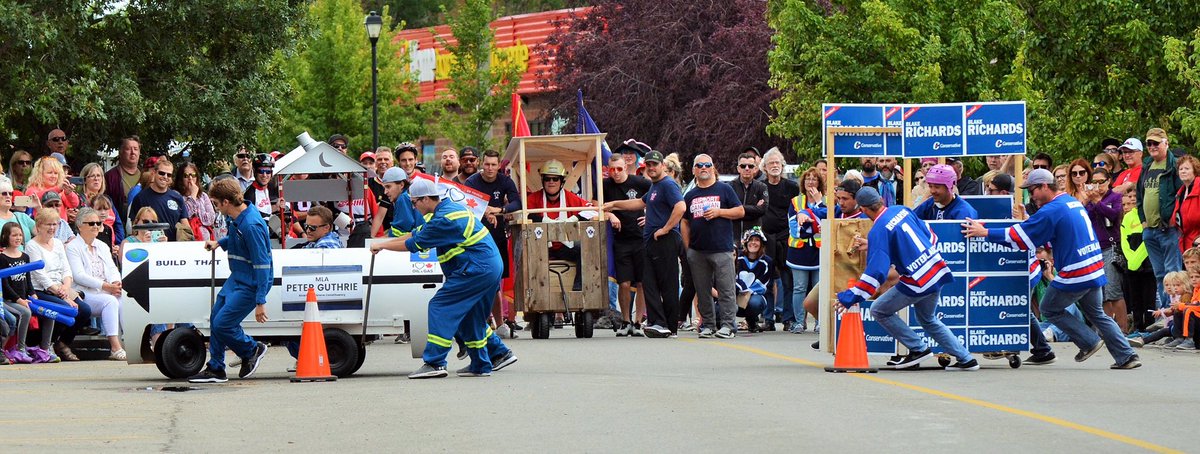 BlakeRichardsMP's tweet photo. Team Richards was thrilled to participate in the #Cochrane Outhouse Races today, some healthy competition with MLA @PeterGuthrie99 - all for a good cause https://t.co/9i31mG3UKP