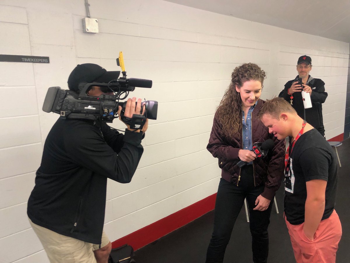 EnvisionRenos's tweet image. Thats a wrap for Day 2 of #DevCamp19.  What a great time giving back to the community.  @SportChek @SAIT_Trojans ⁦⁦@FlamesFdn⁩ ⁦@CSECRKerr⁩