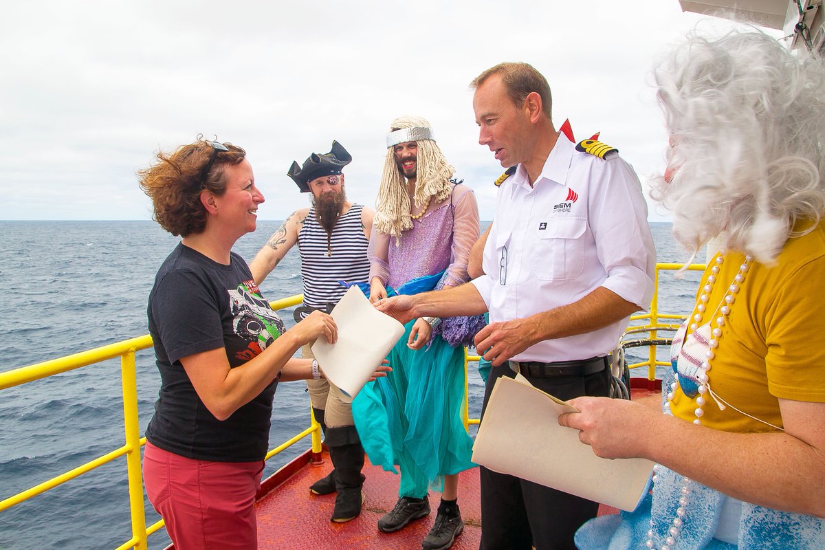 SarahKachovich's tweet photo. Co-Chief Beth Orcutt (@DeepMicrobe) getting initiated into The Ancient Order of The Deep.
#EXP385T #EquatorCrossing https://t.co/jlT5sJJQo4