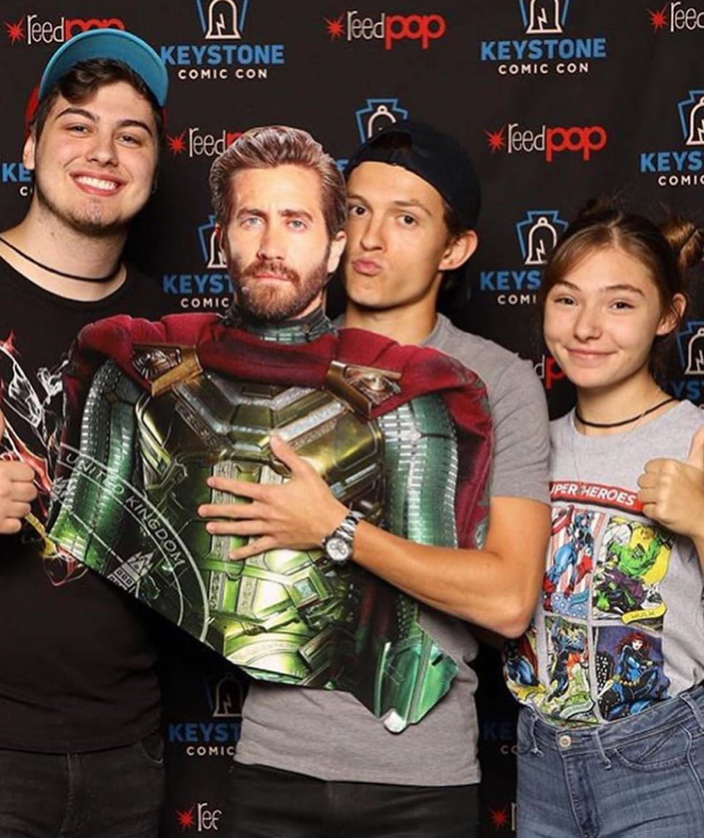 champagnemmilf's tweet photo. não me levem a mal me levem pra conhecer o tom holland!!! #KeystoneComicCon https://t.co/06A6ug0wON