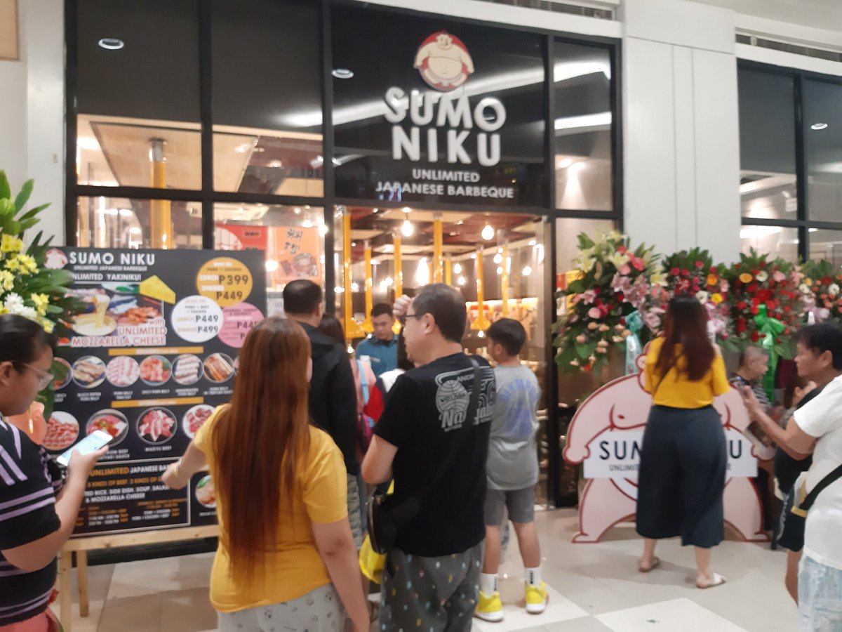 jEntOt_13's tweet photo. SUMO NIKU @smcitysanlazaro is now open to serve you unlimited japanese bbq!
#SumoNiku
#unlimitedbbq
#SMSanLazaro https://t.co/j7qly5yTnF
