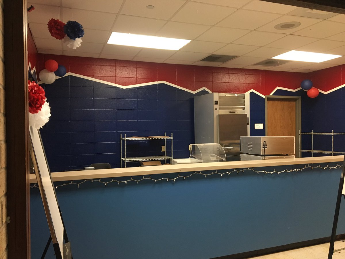 Hey <a href="/LeanderHS/">Leander High School</a>, the LHS School Store is having its grand re-opening tomorrow at Open House! Stop by for a photo-op and some warm cookies! <a href="/lhsprincipal19/">smepson</a>