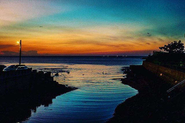 erickyin's tweet photo. Where a small river flows into the sea
#sunset #sunsetphoto
#skyview #magicalhour
#sky #skyporn
#colorful #colors
#skyscape #cloudscape
#Taiwan #lightroomcc
#justgoshoot #SPtCollective
#river #agameoftones
#availablelightonly #photooftheday
#ins… https://t.co/6aqokq41WO https://t.co/UMNjY2IGxP