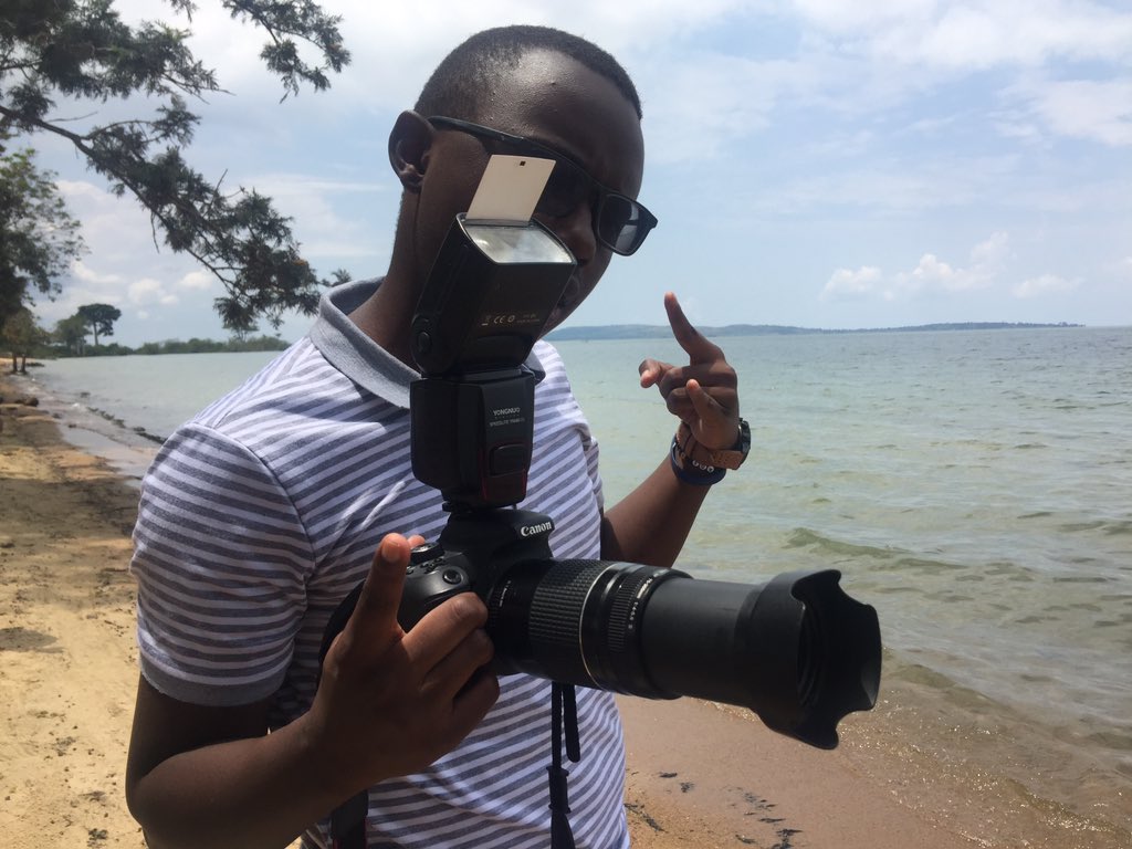 VisualizeUG's tweet photo. Day3. Visualize Filmmakers Boot Camp! Alittle play doesn’t kill.. our Sunday was well spent swimming ,playing and taking pictures ! #VisualizeUG #Visualize4Equality @YouthartsmoveUG @HungerProject @UnboundOrg @global_uganda @GP_Kenya @PrimusBahiigi @bangirac https://t.co/HtNPVjhgFR