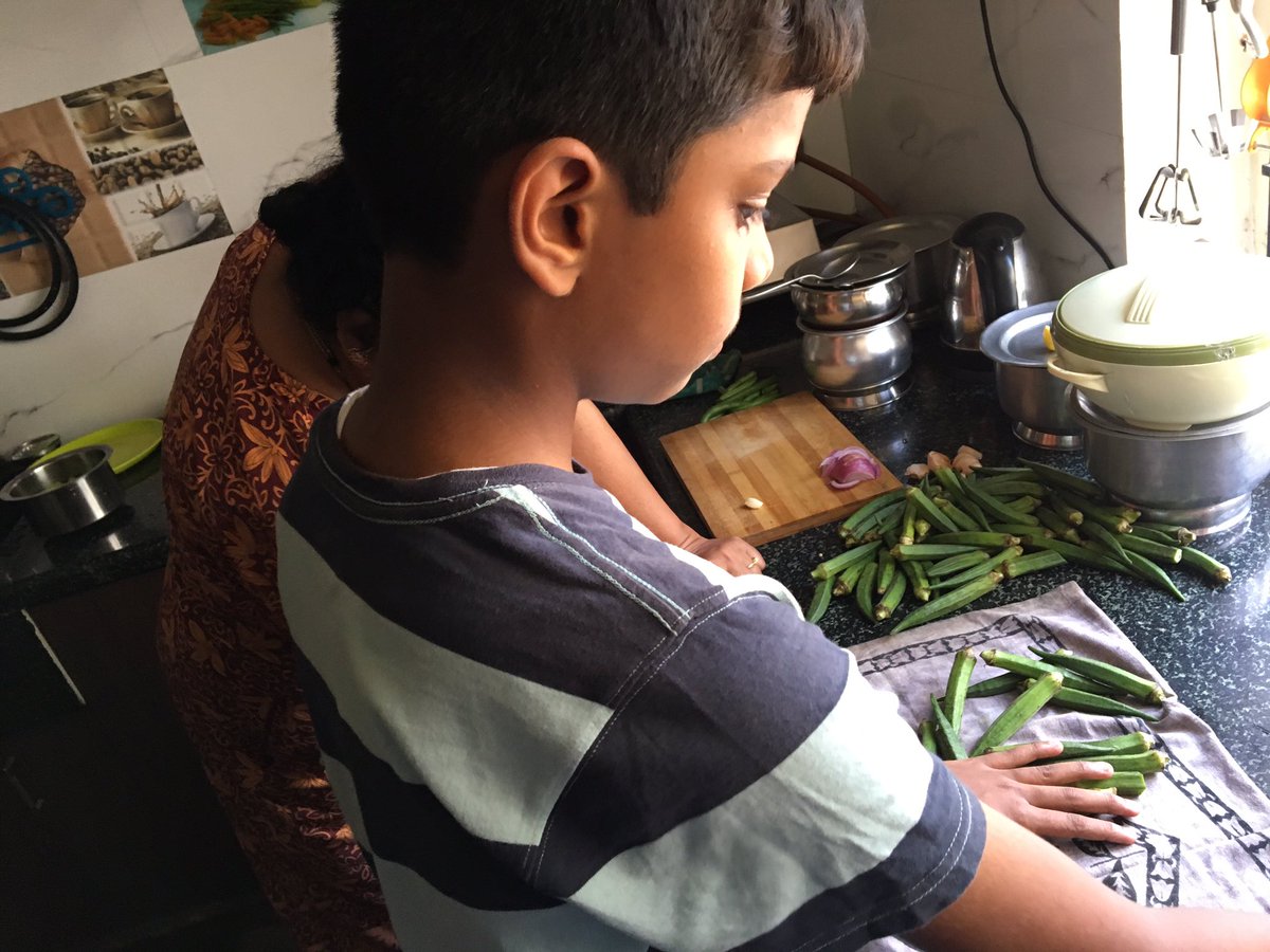 divya_joyce's tweet image. Though the holidays have come to an end, Ivan misses his grandparents, especially helping his grandma with some basic chores in the kitchen #8weekstreak #NMSHOLIDAYS @KHDA @gemsnms_alkhail @Fatima_Martin @ShettySampoorna @munirasanjana @rilben10