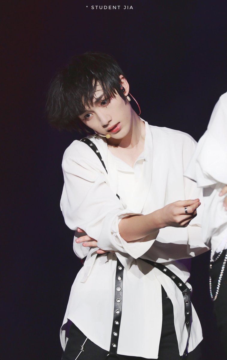 dingchengxin024's tweet photo. #台风少年团 #typhoonteens #丁程鑫   #딩청신  #ディンチェンシン #Dingchengxin #Chengxin #TF家族 #TFFamil
cr:logo https://t.co/zPphecUZMD