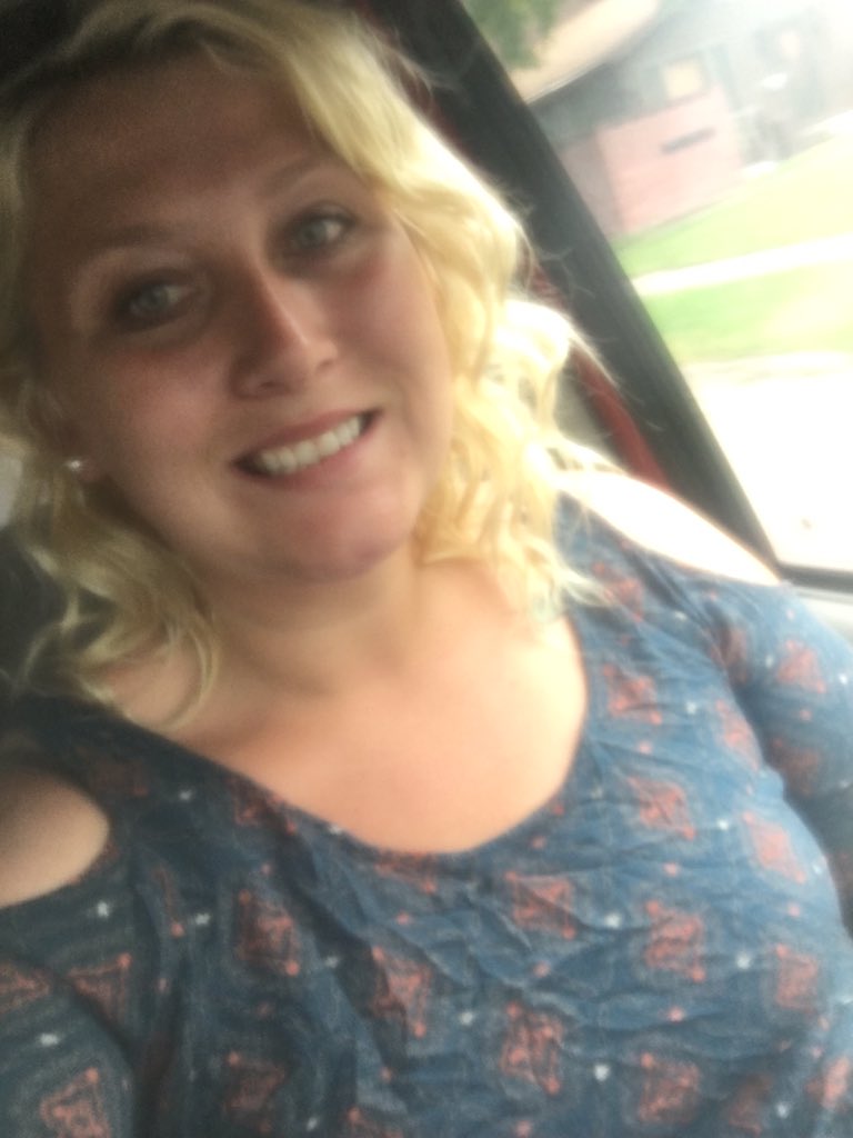 FieldDestany's tweet photo. #DoWhatsRightAtAllCost
#RESIST
#KnowYourRights
#HelpOthers https://t.co/5nD0hMmIYB