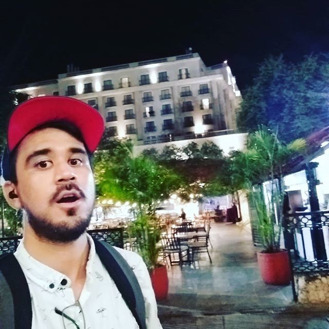 charlitosrc's tweet photo. Y si me quedo a vivir aquí 😍💃 #merida #trip #lifecharlitos #boanoite https://t.co/VInlYmUhDY