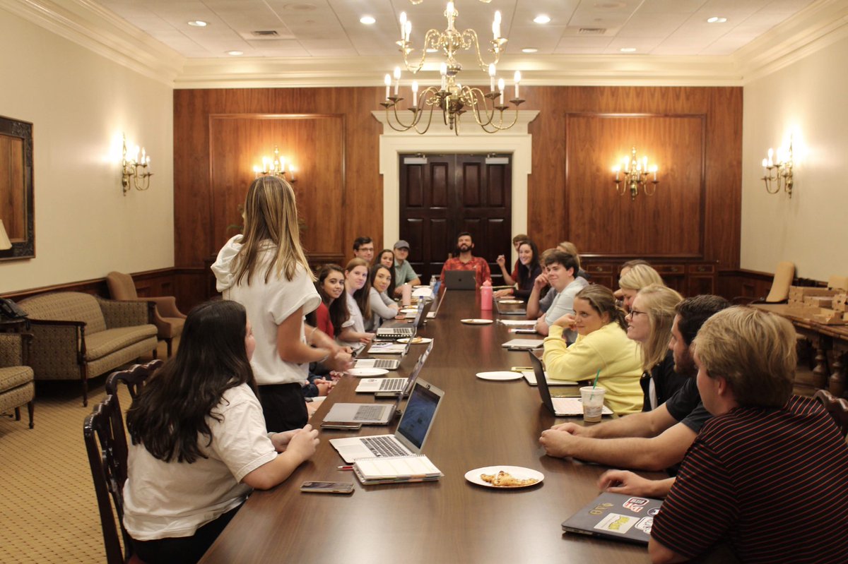Had a great time at the first cabinet meeting of the year! We had the opportunity to talk about different Lyft, blood drive/philanthropy events, and state legislative initiatives. Excited for the upcoming year with this group! #rollexternal