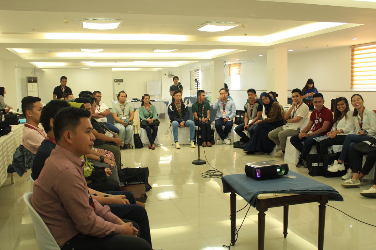EqualAccessPH's tweet photo. It's the first day of the #OURmindaNOW Tech Camp!
#EAIPH officially welcomes the 34 participants and youth leaders from all over Mindanao. https://t.co/eEXUORTXnN