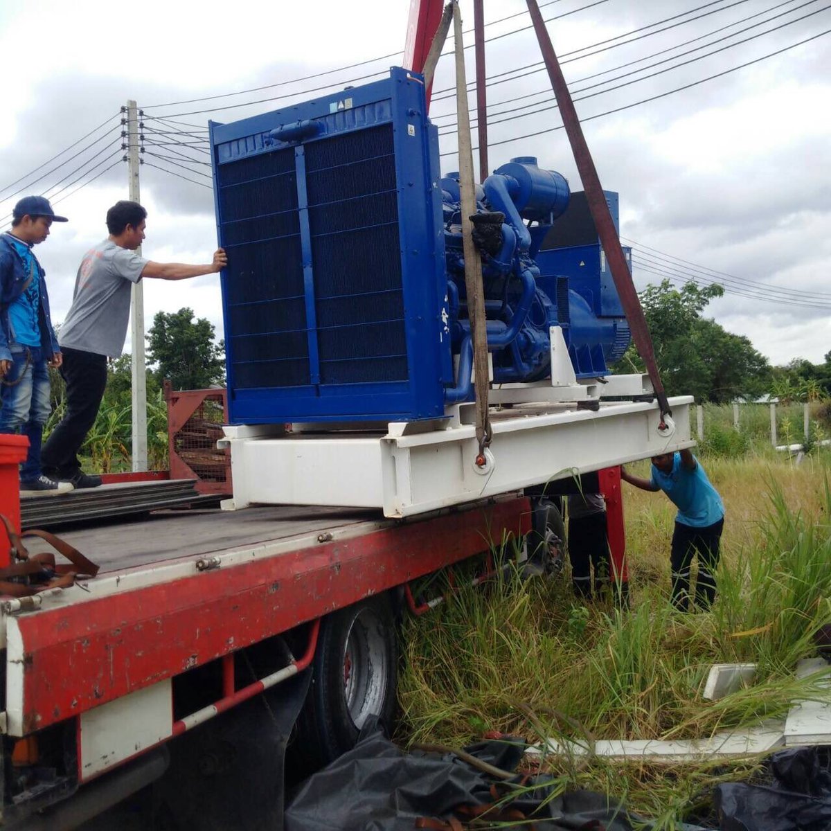 csvenergy1's tweet photo. #ยืนหนึ่งด้านบริการงานservice
บริการติดตั้งgenerator 500 Kva
ที่ อรรณพชัยภูมิฟาร์ม อ.จตุรัส
จ.ชัยภูมิ ให้กับลูกค้า
ขอบคุณที่มั่นใจ csvenergy🙏
บริการทั่วประเทศกับทีมงานมืออาชีพ
#Service
#csvenergy
#Distrinution
#Transformer
#Drytype
#Cast Resin
#RingMainUnit https://t.co/v6ZXONdfjg