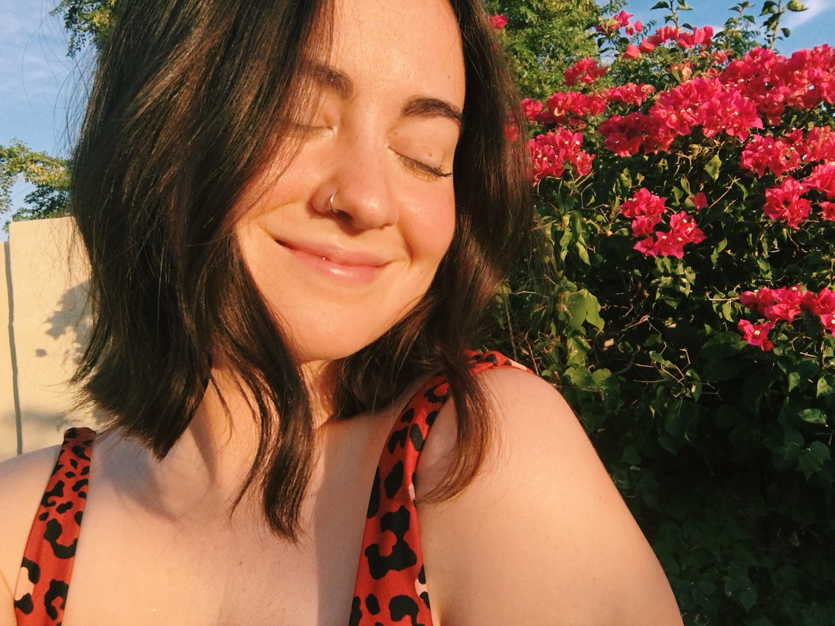ErohRachel's tweet photo. happy ☀️ happy ☀️ happy https://t.co/jDCZwfpbxr