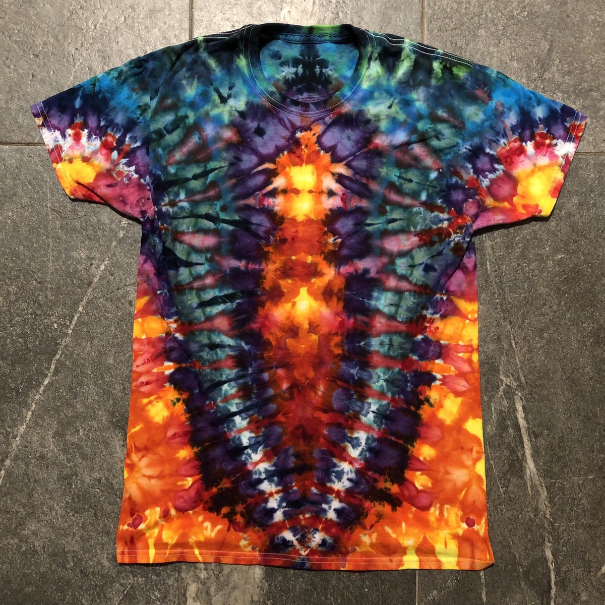 TheLeesOfMemory's tweet image. Some highlights from the work sink... an interesting batch, to say the least! #IceAndTime #icedye #FiberReactive #ProcionDyes @dharmatrading