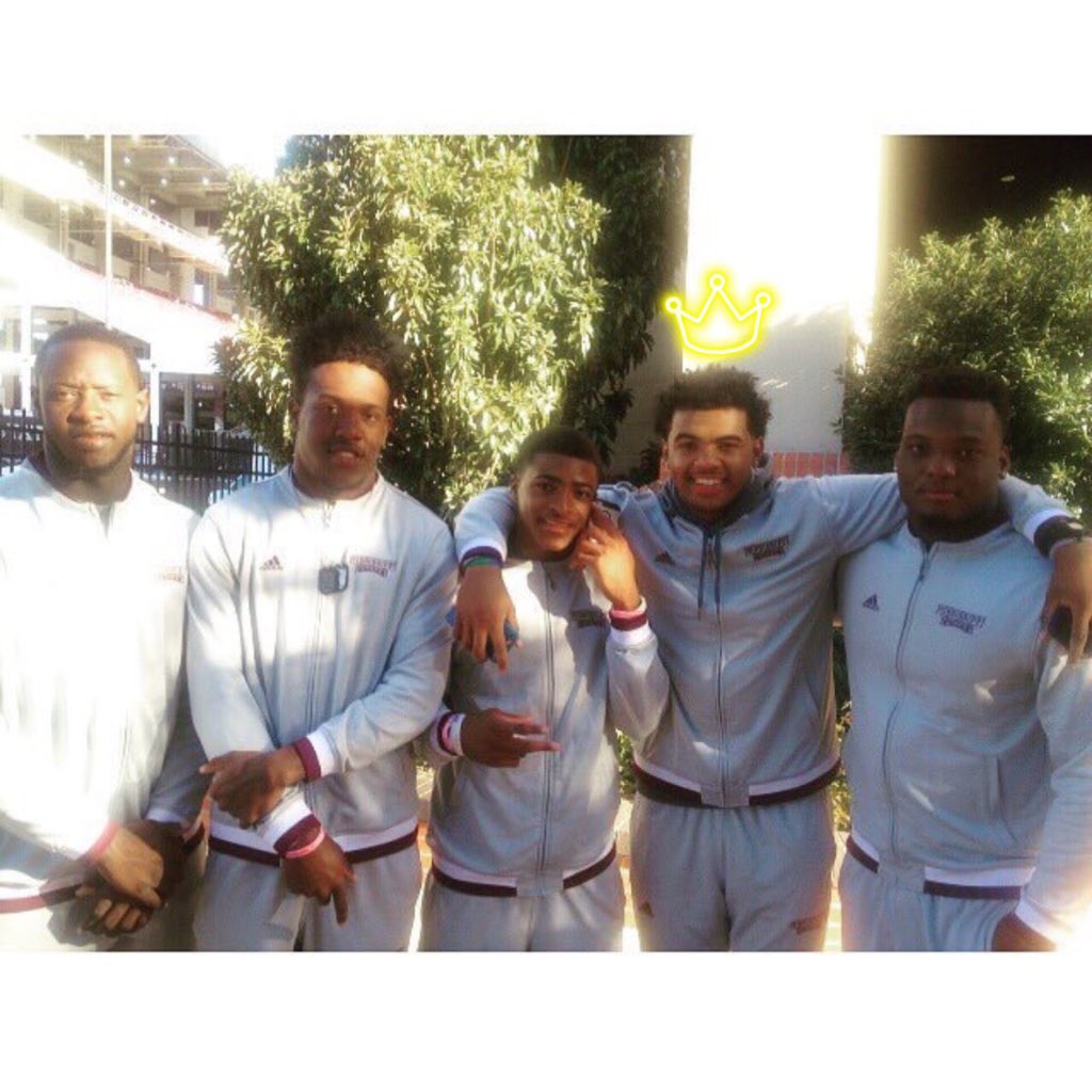 LeoLewisIII's tweet photo. You’re supposed to be here, we’re supposed to be going into our senior year together bro.. You loved the game more than life itself, everyday you’re loved and missed.. Everything we do is for you.. #LongLive99 https://t.co/lcz80ehPEX