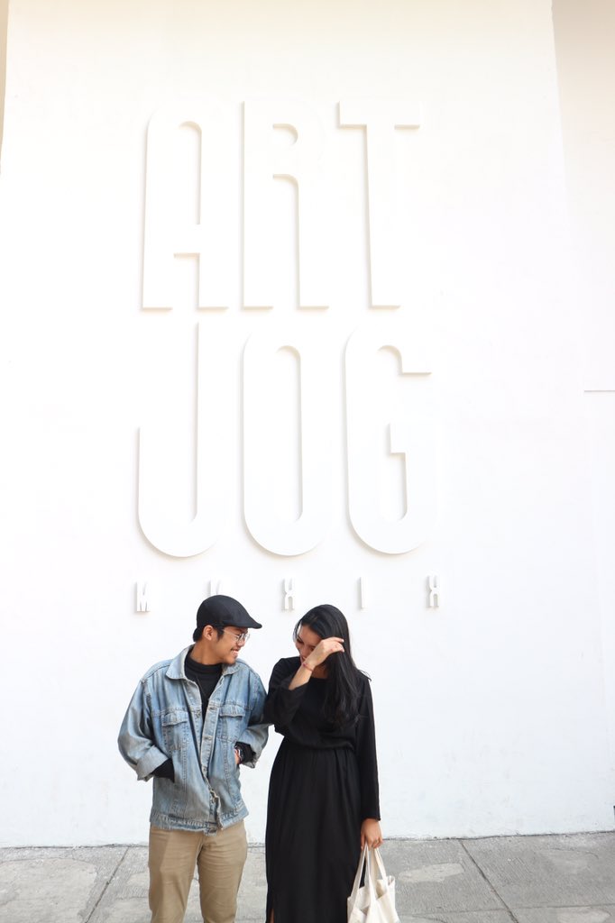 putsintya's tweet photo. Sisa sisa kebahagian artjog, ingin untuk datang kembali tahun depan. Semoga. #ARTJOGMMXIX https://t.co/BX5uH5LpCy