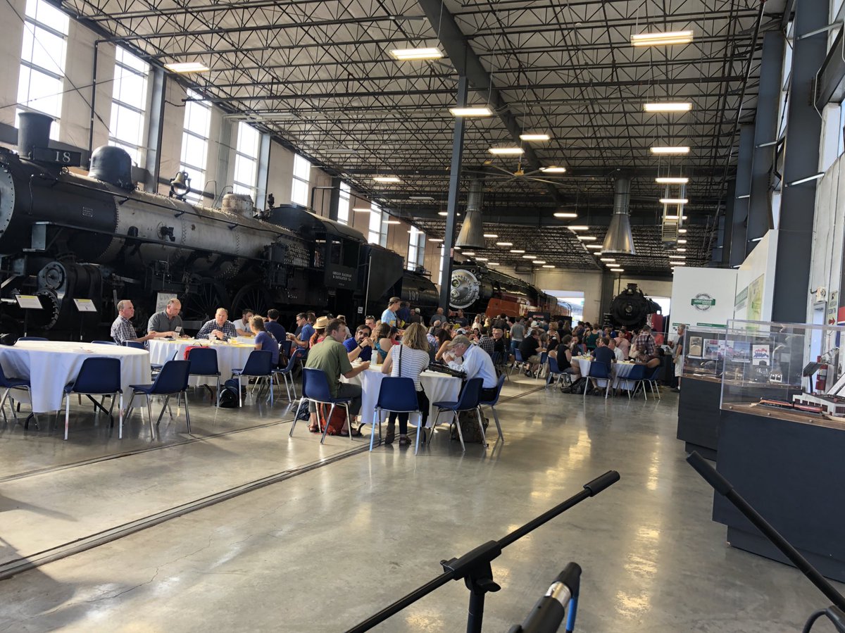 clhrs's tweet photo. Incredible location for the Opening Reception of #APBP2019 #Portland https://t.co/cwzvdy7uxN
