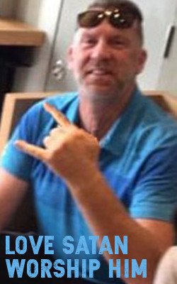 Christiansatan2's tweet photo. this is a christian preacher in Australia https://t.co/ytTNMJiuQU