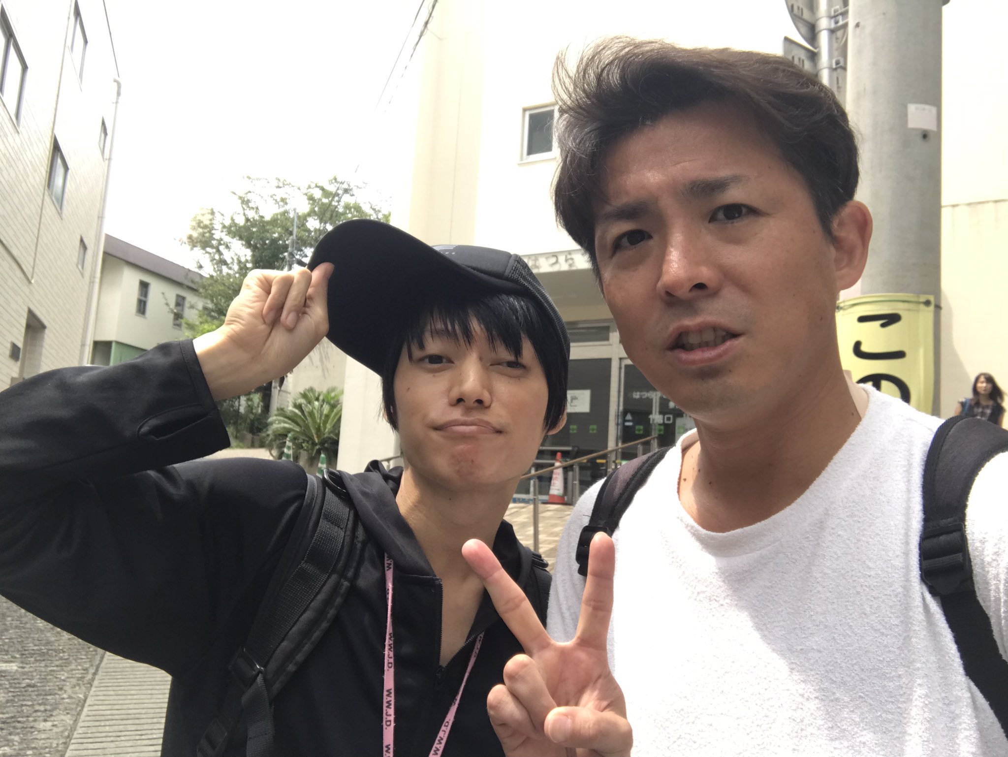 Haword 柳浩太郎氏は中居氏に憧れ17歳でテニミュ越前リョーマ役で主役を勤めるも交通事故にて半身麻痺 高次脳機能障害に しかし懸命にリハビリに励み越前リョーマ役に復帰 奇跡を見せた 相手を恨んだりあの時こうしていればと後悔する時間が勿体ない
