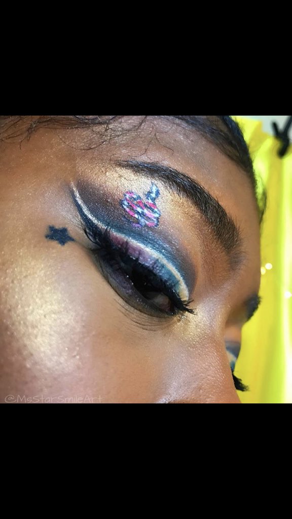 MsStarSmile's tweet photo. @norvina1 You’re so sweet thank you I needed this, I feel like I always critique myself when I should just create and have fun here’s an oldie with the subculture 💚 @norvina1 https://t.co/mvAc0Mukdc