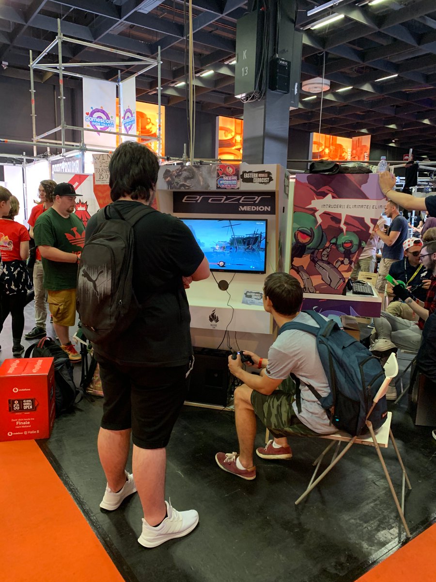 This is our first time to attend an oversea game show! We are appreciated for all your support! The English version of Eastern Exorcist will be launched on PC and PS4. Hope to see you soon.