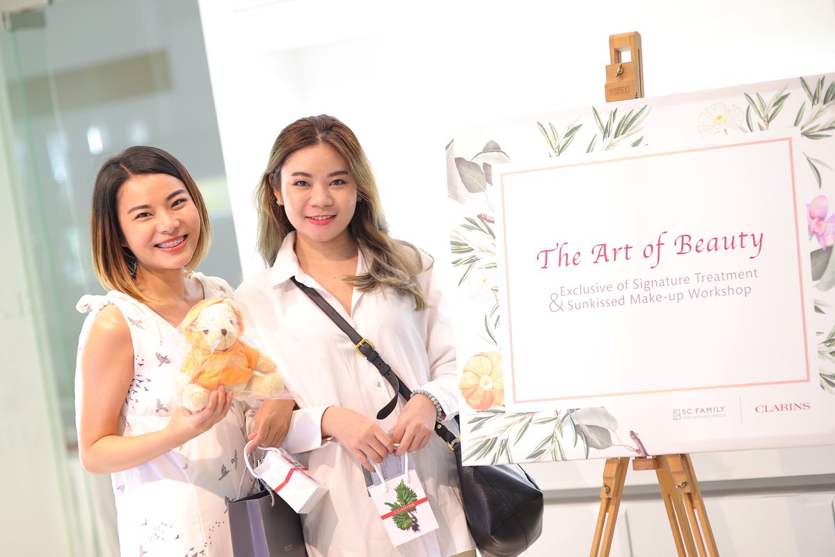 sc_asset's tweet photo. #TheArtofBeauty SC Asset จัดกิจกรรม “The Art of Beauty : Exclusive of Signature Treatment and Sunkissed Make-up Workshop” ร่วมกับ CLARINS Skin Spa แบรนด์หรูจากประเทศฝรั่งเศส ที่มาร่วมให้ความรู้ด้านความงามกับชาว SC FAMILY จากโครงการต่างๆ
#SCAsset #SCFamily #Clarins https://t.co/fUIQKxUYY8