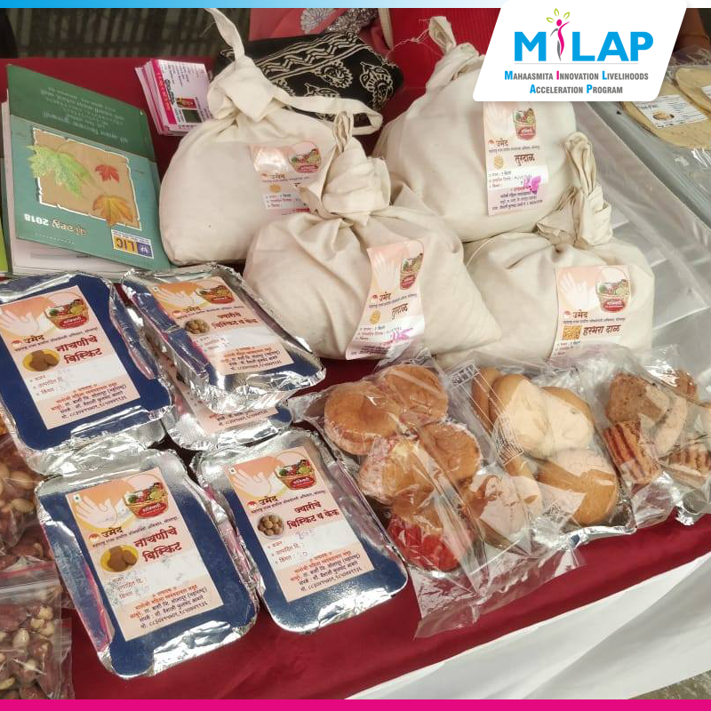 ProjectMilap's tweet photo. That moment of pride when you see the passionate entrepreneurs mentored at MILAP showcasing their products. #ProjectMilap #WomenForWomen #Maharashtra #WomenEmpowerment #EmpoweringWomen https://t.co/ek8JEIbVKy