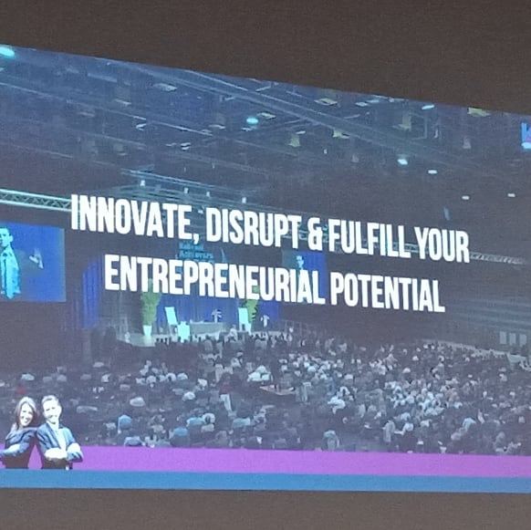 e_masood's tweet photo. #Entrepreneur @UNDPtech @cocosavie @ShajarPvt @Amanat_Hussain @CWealthBizWomen @TalentedLadies @bloomspakistan https://t.co/Y3CebPo8Sf