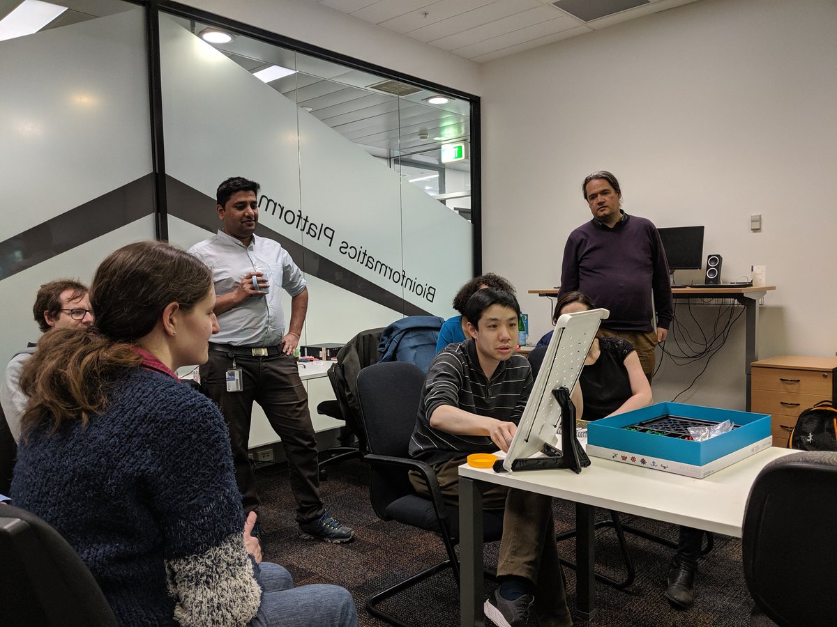 methylnick's tweet image. What do you call a group of @MonashBioinfo #bioinformaticians working on a @TuringTumble ? #retreat #maxEff #n=1