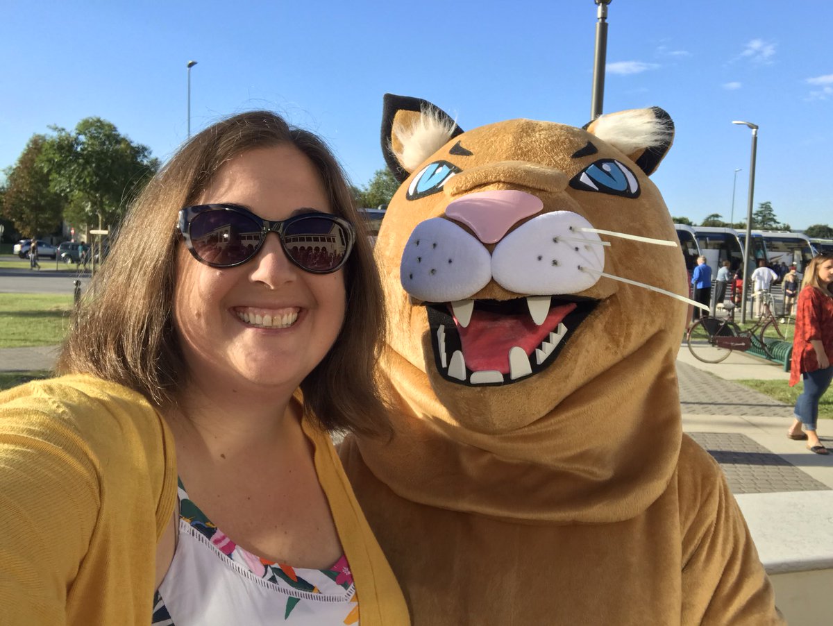 favor_mrs's tweet image. Today begins my seventh year as a #CougarCub and my first as a proud #PumaParent. I hope everyone has a great first day and a fastastic school year. @CougarCub1VES @puma_prima @DoDEA_Europe #teach4dodea #teachfutureleaders