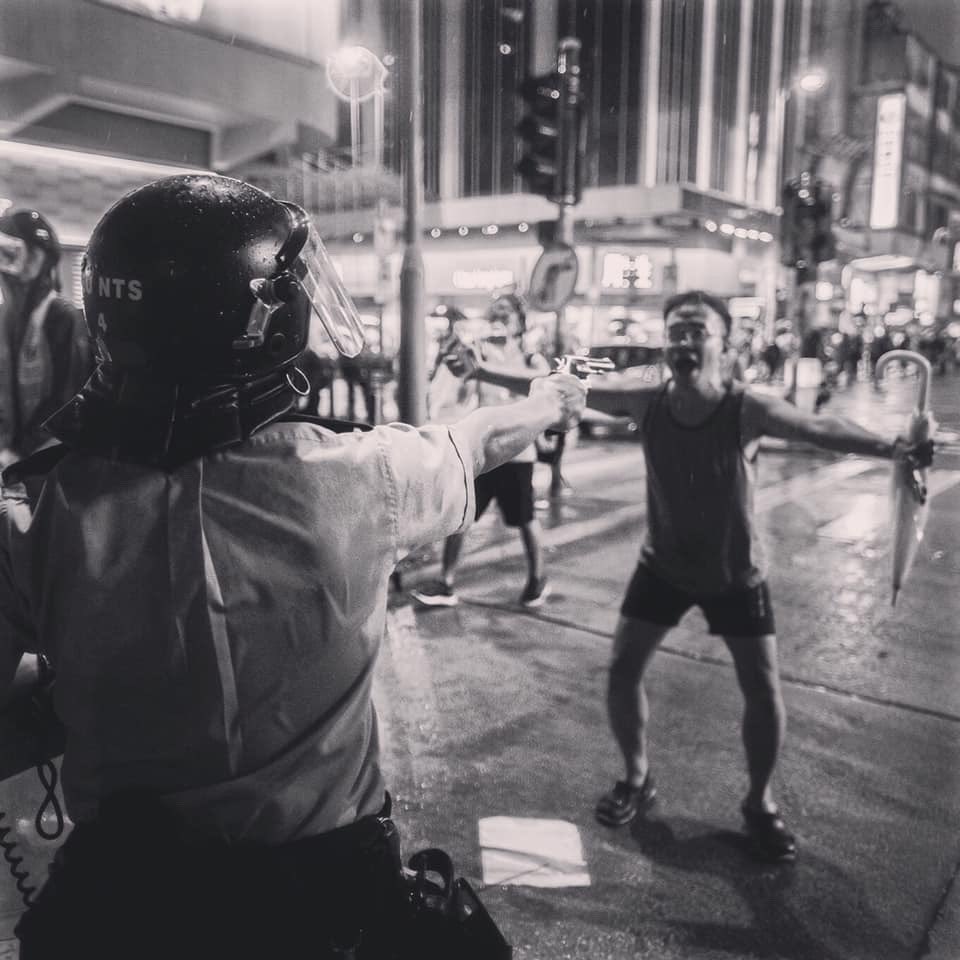 junius_ho's tweet photo. @business The worst excuse to defend themselves. #NoPoliceBrutality freedomhk #freehongkong #standingwithus #democracyforhk #chinazi #chinazism https://t.co/XMH0VVtPJb