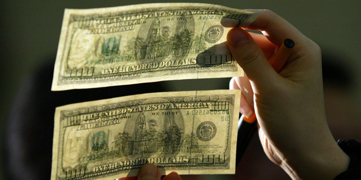 Yapmaya18's tweet photo. Kuzey Kore'nin en büyük dolar sahtecisi olup, yıllarca tespit edilemeyecek kadar gerçekçi görünen 50 ve 100 #dolar bastığı iddia edilir. https://t.co/rSioiKsjBn