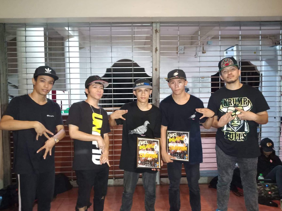 Ninjack13's tweet image. A successful weekend 🔥 Thanks God sa lahat 😇🙏

Force Unleashed 2v2 Champion 🏆with my fam "Rocket Vengeance"
August 24 2019

Gangland 2 Krump Rookie Champion 🏆✨
August 25 2019

Also congrats to TITAN aka Killa HaxXyb 🔥🔥🔥
#VFam #Empire
#UndauntedFaction
#ShadowVengeance