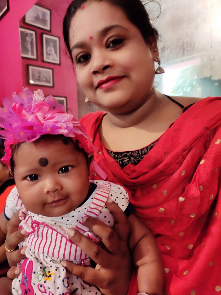 Das2Pallavi's tweet photo. With my daughter Naomika #CutenessOverload #myLittleDancer @biren_editor https://t.co/3PZjkR9yfT