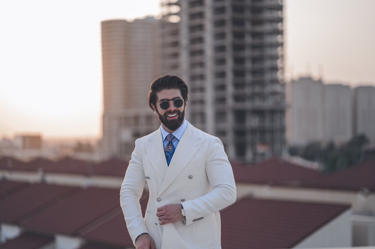 mistererbil's tweet photo. Mr.Erbil personal tailoring (Bespoke Tailoring) section tailor both men and women formal clothes (suits, raincoats, vest, shirt, trousers, blazer and etc..) or anything related upon requests. 

📸 @itskaiwan
#MrErbil #Rishn #Erbil #Hawler #Kurdistan #Iraq https://t.co/eiLX6jgBZq