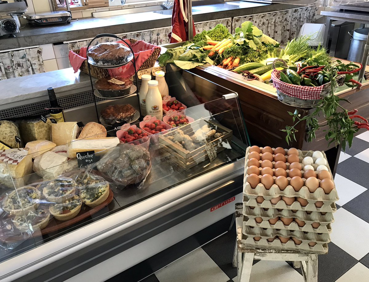 Gleich werde ich noch im Gasthof und Biohof De Buitenman zu Mittag essen. Dort werden die Gerichte mit regionalen Bioprodukten zubereitet. Anschließend werde ich noch was in dem schönen Hof-Shop für zu Hause kaufen. #brabant #genuss #biohof