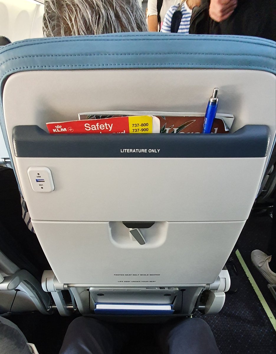 marklenahan's tweet photo. Flying @KLM to Athens for @IATA #AIRThinkTank - premium economy seat only €10, but I think the only difference is extra leg room. USB plug is nice touch though. https://t.co/Mk6WPfm0Z0