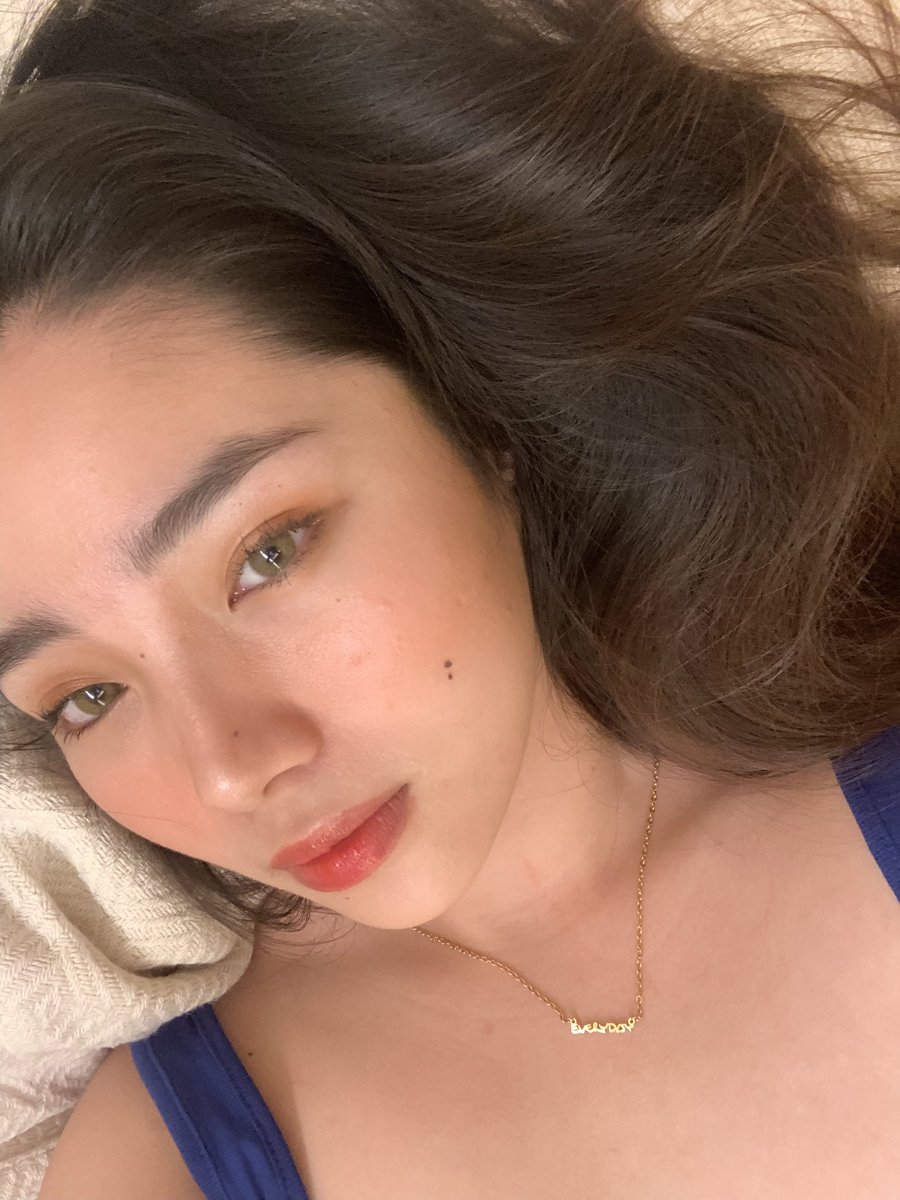 m_quinoo's tweet photo. Uploaded a new vid on my yt channel!

https://t.co/ooPkm90jbr 🙈🤣💋 https://t.co/GjTBv3OjLz