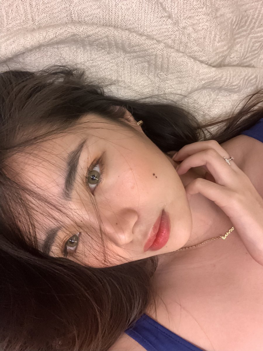 m_quinoo's tweet photo. Uploaded a new vid on my yt channel!

https://t.co/ooPkm90jbr 🙈🤣💋 https://t.co/GjTBv3OjLz