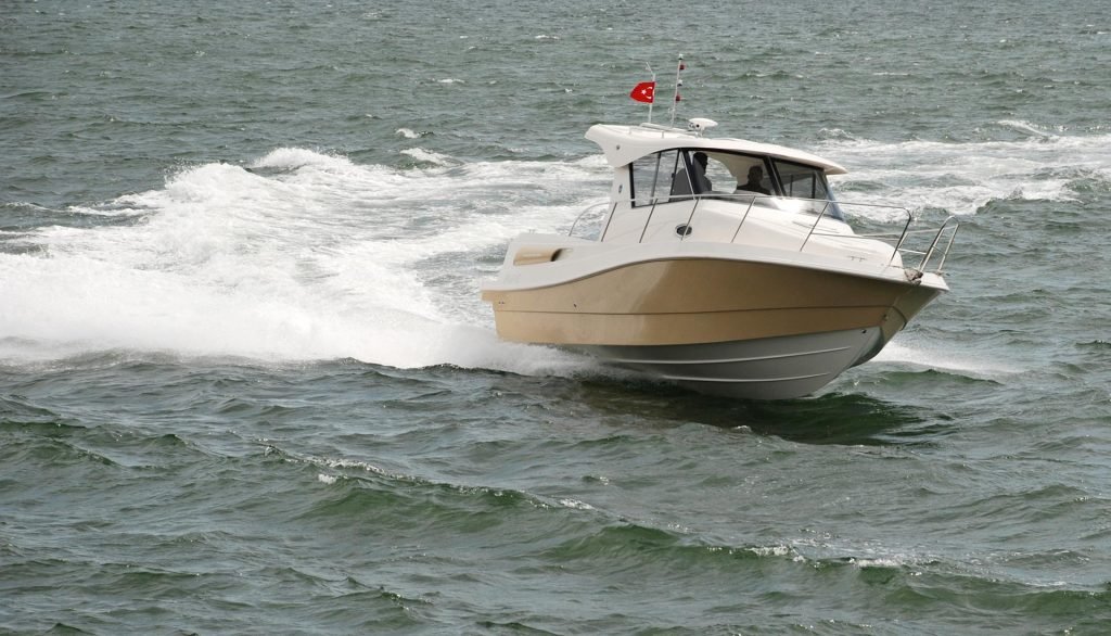 YourBoat's tweet photo. Motor Boats is one kind of increasingly requested boats around the world. Motor Boats are powered with some kind of motors to speed it up.  More info; https://t.co/Rwzbv4Owe6 #motorboats #speedboats #sportboats #fishingboats https://t.co/mMfpvCR41U