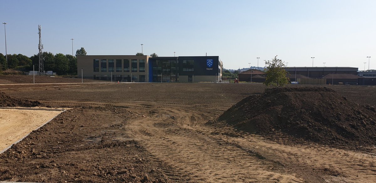 HoughtonHeritag's tweet photo. The old Houghton Kepier School is now gone for good and the site has been levelled. You can see our photographs of the demolition in an album in the main Heritage Group at: 》》》https://t.co/RBAWjiM2vC
#HotonNow #HoughtonLeSpring #Kepier #KepierSchool #BAM https://t.co/6Ed47GNE1t