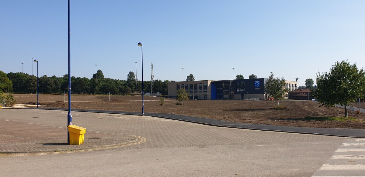 HoughtonHeritag's tweet photo. The old Houghton Kepier School is now gone for good and the site has been levelled. You can see our photographs of the demolition in an album in the main Heritage Group at: 》》》https://t.co/RBAWjiM2vC
#HotonNow #HoughtonLeSpring #Kepier #KepierSchool #BAM https://t.co/6Ed47GNE1t