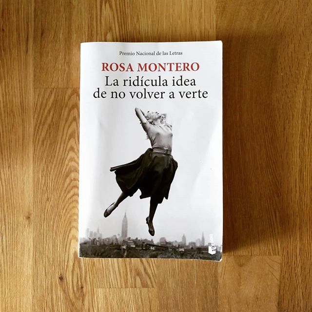 ANI_Way_'s tweet photo. "La ridícula idea de no volver a verte" ✔️
Marie y Pierre. Rosa y Pablo. La ciencia enredada con la VIDA. Y cuando la vida la narra @rosamontero_oficial leerla es un disfrute.

#laridiculaideadenovolveraverte #lecturasrecomendadas https://t.co/cdJrLqdS1Q https://t.co/sLQqjJQXjz