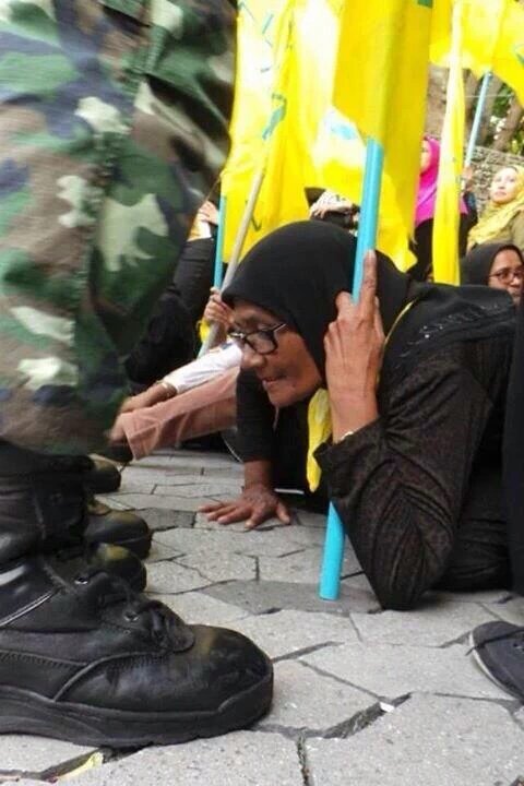 mujookeynee's tweet photo. Beyinsaafa aniyaaverikamaa dhekolhah mi hivvaru dhekki iru ebunaa ilmuverin thibee birun rajaa laigen humaa #Anhenverin https://t.co/aBx1zfSjNR