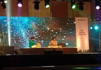 BigVisionTech's tweet photo. Indian Fusion music gets no better when you have a performance by Swaraag - An Indo Western Fusion band! 
#BIGVISIONTECHNOLOGY
#HCLDIGITALCONCERT
#INTERNETSERVICES #BROADBAND #EVENTMANAGEMENT 
#TEAMWORK #HARDWORK #SMARTWORK
#TEAMBIGVISIONTECHNOLOGY https://t.co/dqmowxUqQq
