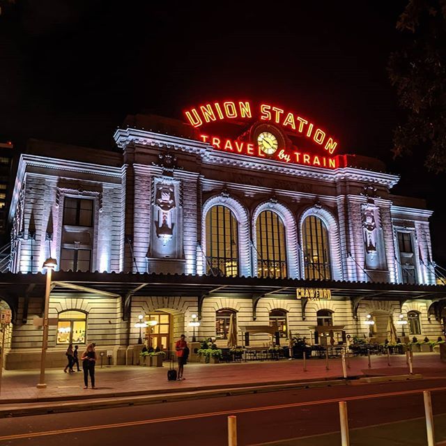 I've made a landmark decision: train stations are the best architectural treasures #denver #unionstation ift.tt/2NwKOeb