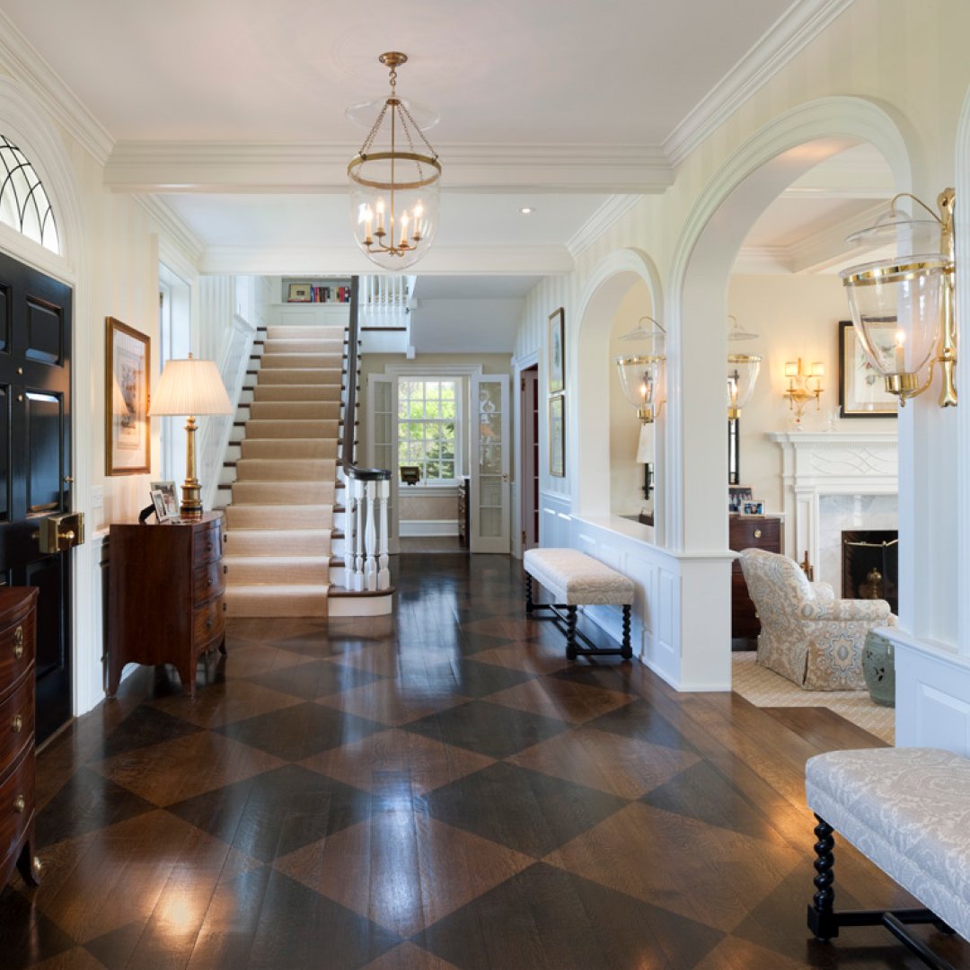 HouzzFR's tweet photo. Houzz s’associe à @Hasbro pour rénover le manoir Cluedo ! Cliquez pour voir toutes les pièces et votez pour votre favorite : https://t.co/9sumAL8a37 
#CLUEHouzzRenovation https://t.co/TUkrIevUSQ