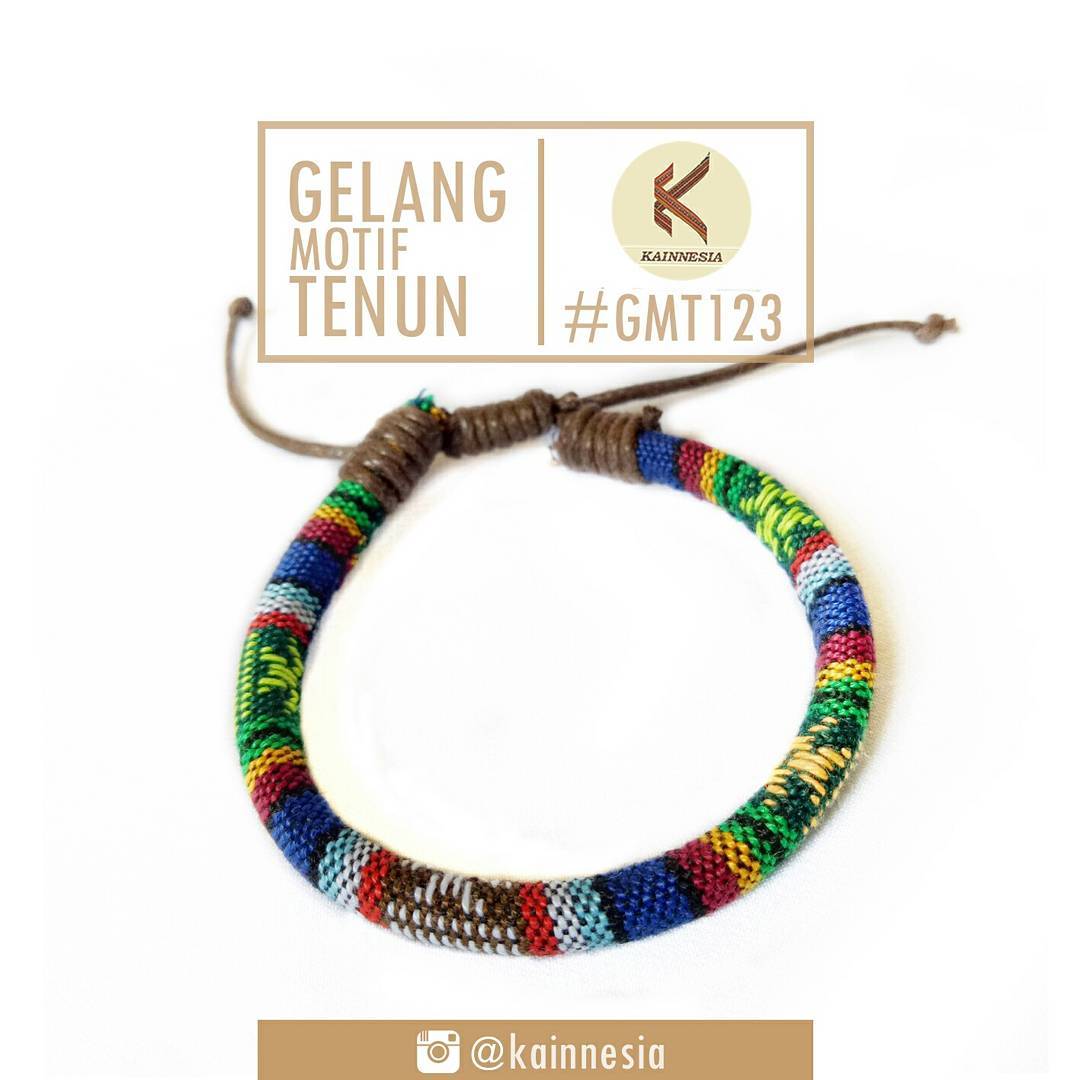 Kain Tenun Indonesia tweet media