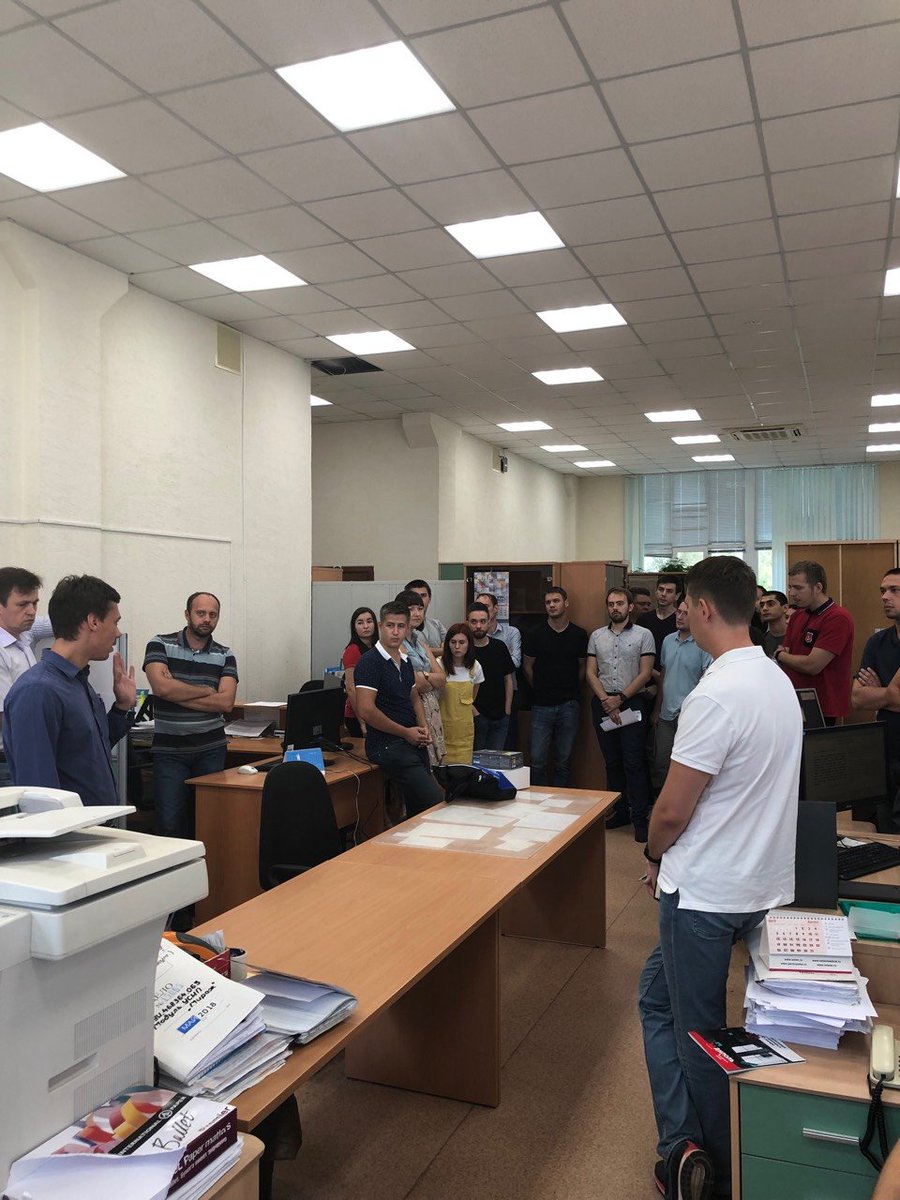 CellTechnologie's tweet photo. Донорская акция в “НИИ “ЭКРАН” 

23 августа в “НИИ “ЭКРАН” состоялась очередная донорская акция, в ходе которой около ста молодых людей присоединились к Самарскому регистру потенциальных доноров кроветворных клеток ГБУЗ «МЦ Династия». https://t.co/SiLstz3eKC https://t.co/MPA0THis9r