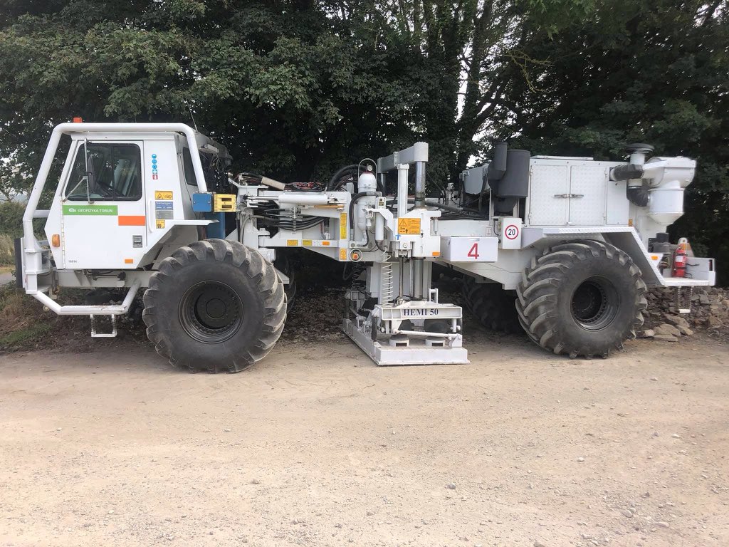 SOSBournemouth's tweet image. Photos sent to SOS Facebook page. Seismic test/ geophysical survey thumper trucks @ Kimmeridge #Dorset. Also sensors seen at Steeple. #Kimmeridge 
#Purbeck #Oil #frack Seismic testing planned for various parts inc. Corfe area, Harman's Cross &amp;amp; Worth Matravers. #ecocide